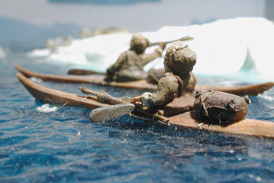 Inuit life Small 4
