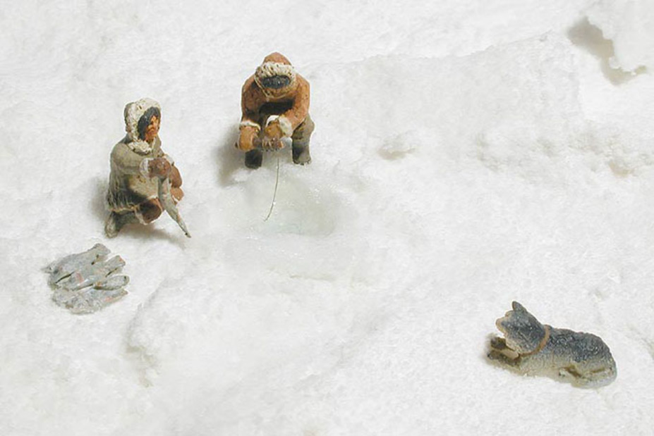 Inuit life Small 8