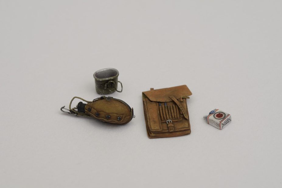 "In der Falle?" Small 9