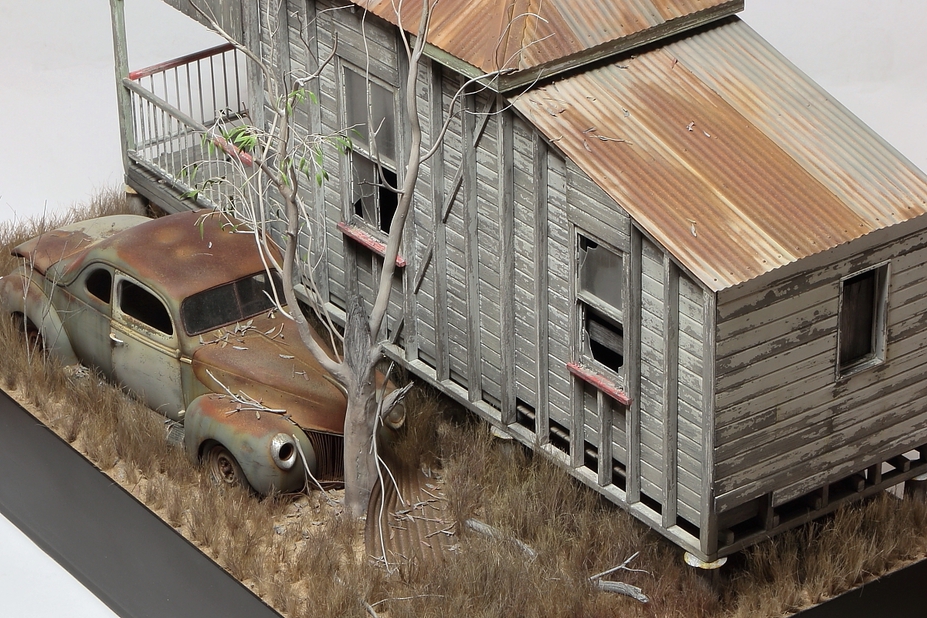 Queensland Miners Cottage, Scale1:24 Small 4