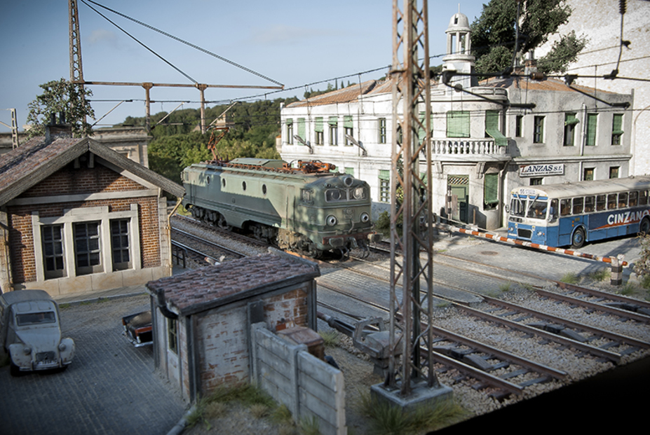 Level crossing Penyuelas Small 7