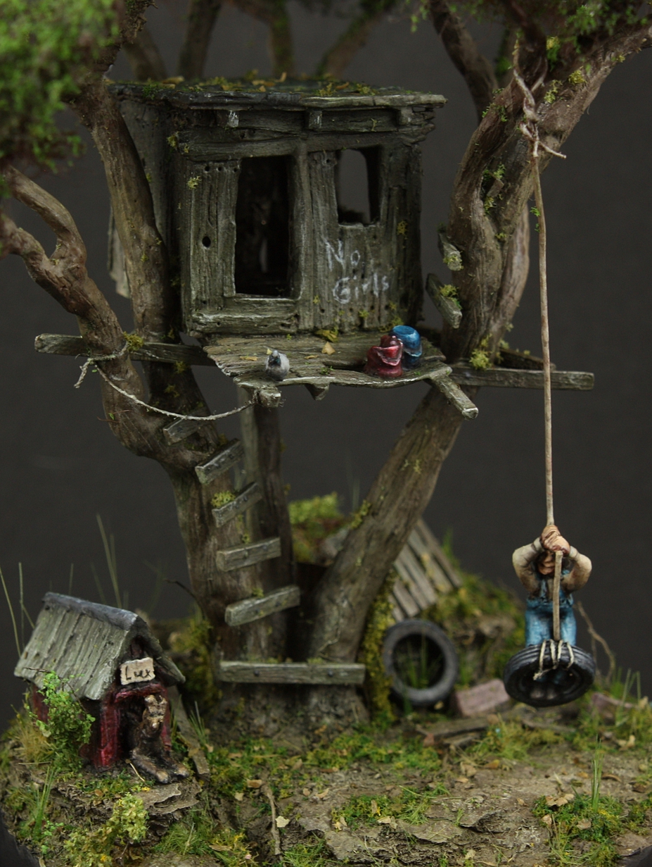 Tom's treehouse Small 2