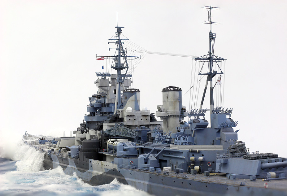 1/350 HMS Howe Small 9