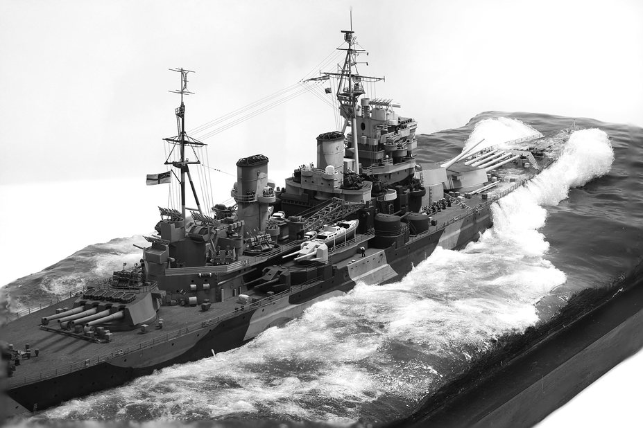 1/350 HMS Howe Small 15