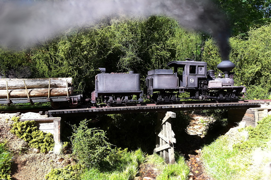 Elk Creek Bridge Diorama Small 3