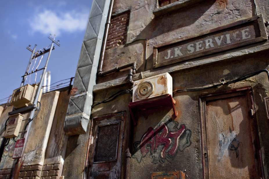 Alleyway Diorama Small 4