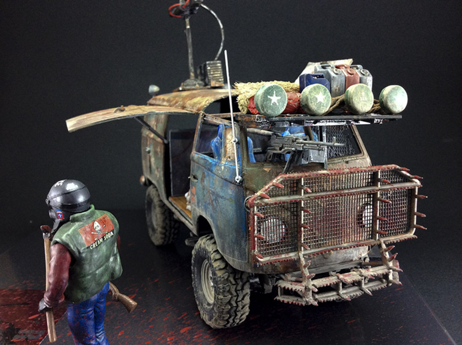 1/24 Volkswagen Van - Zombie Extermination Machine. Small 4