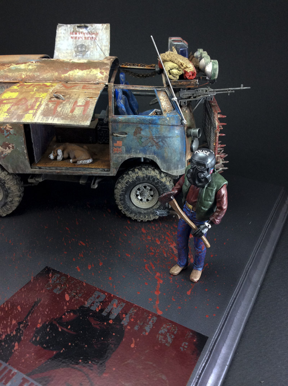 1/24 Volkswagen Van - Zombie Extermination Machine. Small 12