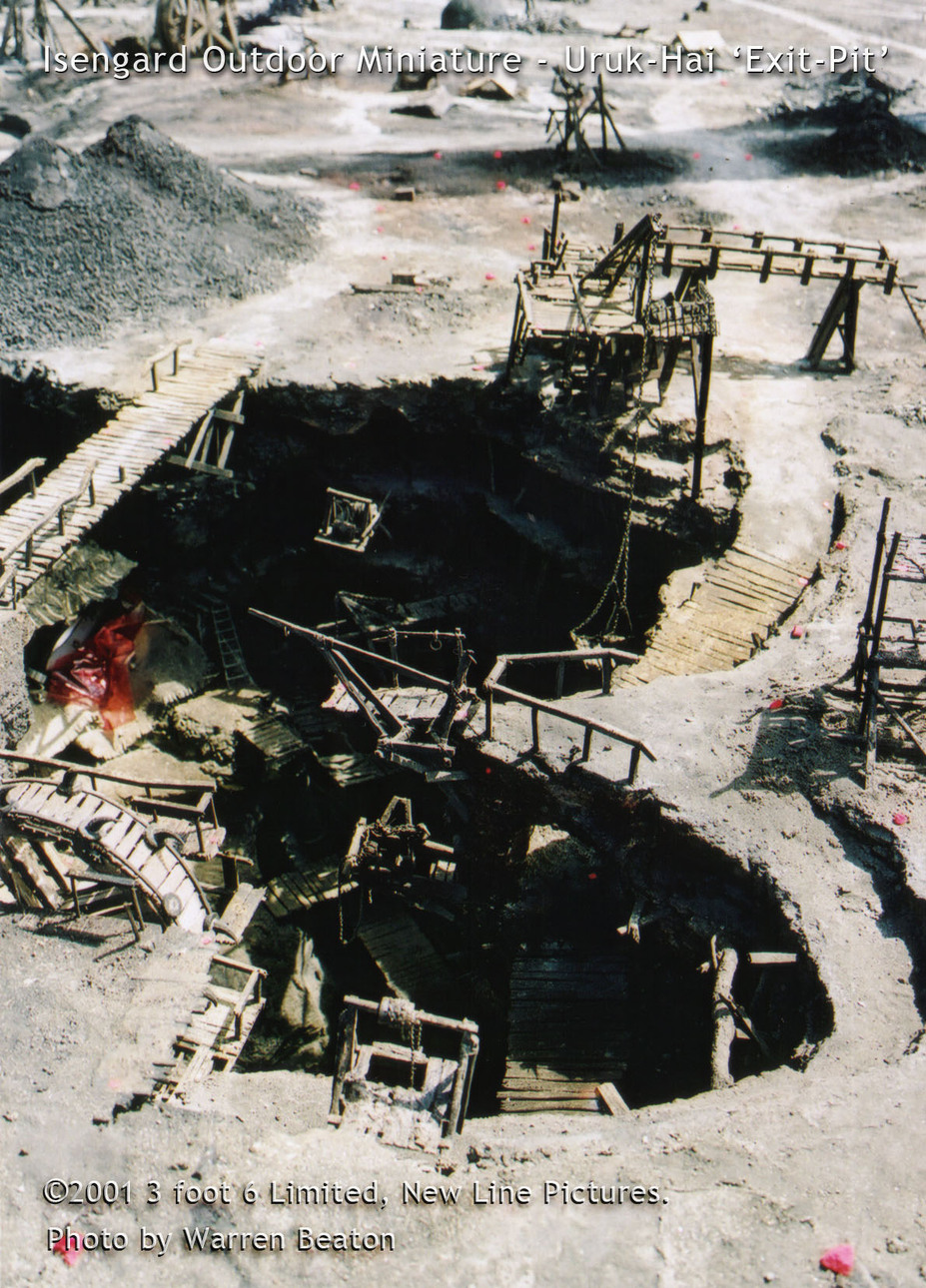 Isengard Shooting Miniature Small 11