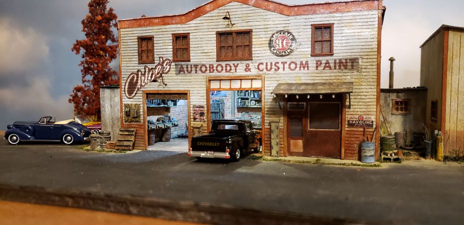 old time garage with lighting and interior title=