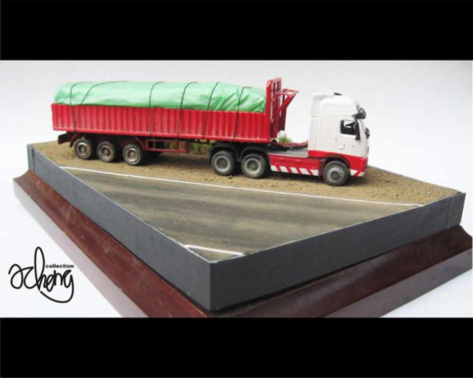 Volvo Truck Small 4