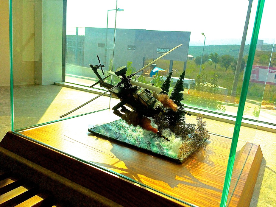 Apache Longbow  Small 3