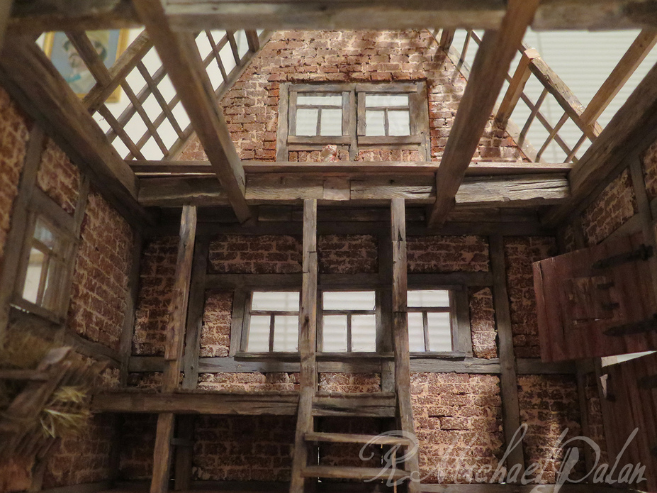 Flemish Barn Small 14
