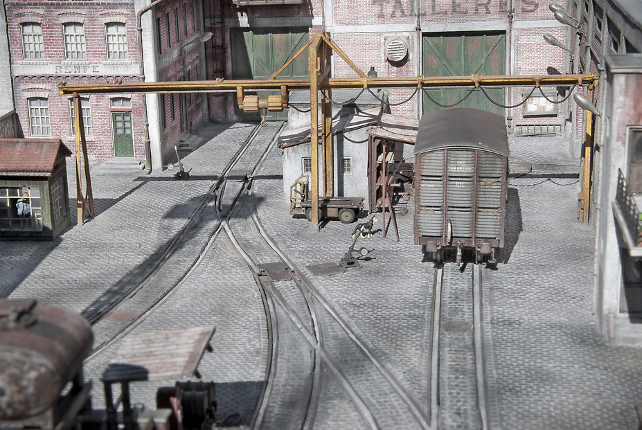 Rail yard. Madrid, year 1969-1970. Small 2